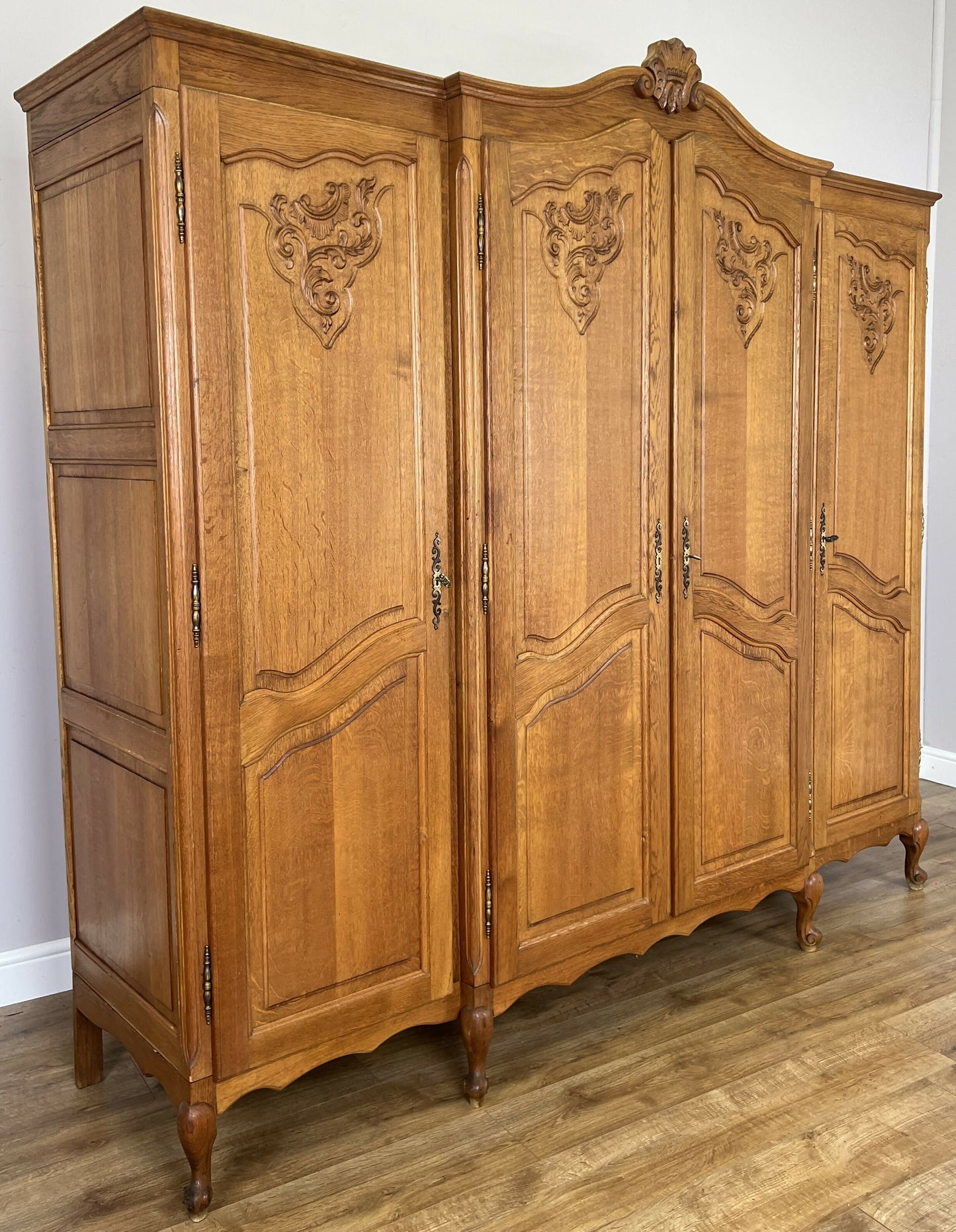 Wardrobe Vintage French Louis XVI Style Oak Four Door Carved Armoire LOT 6386