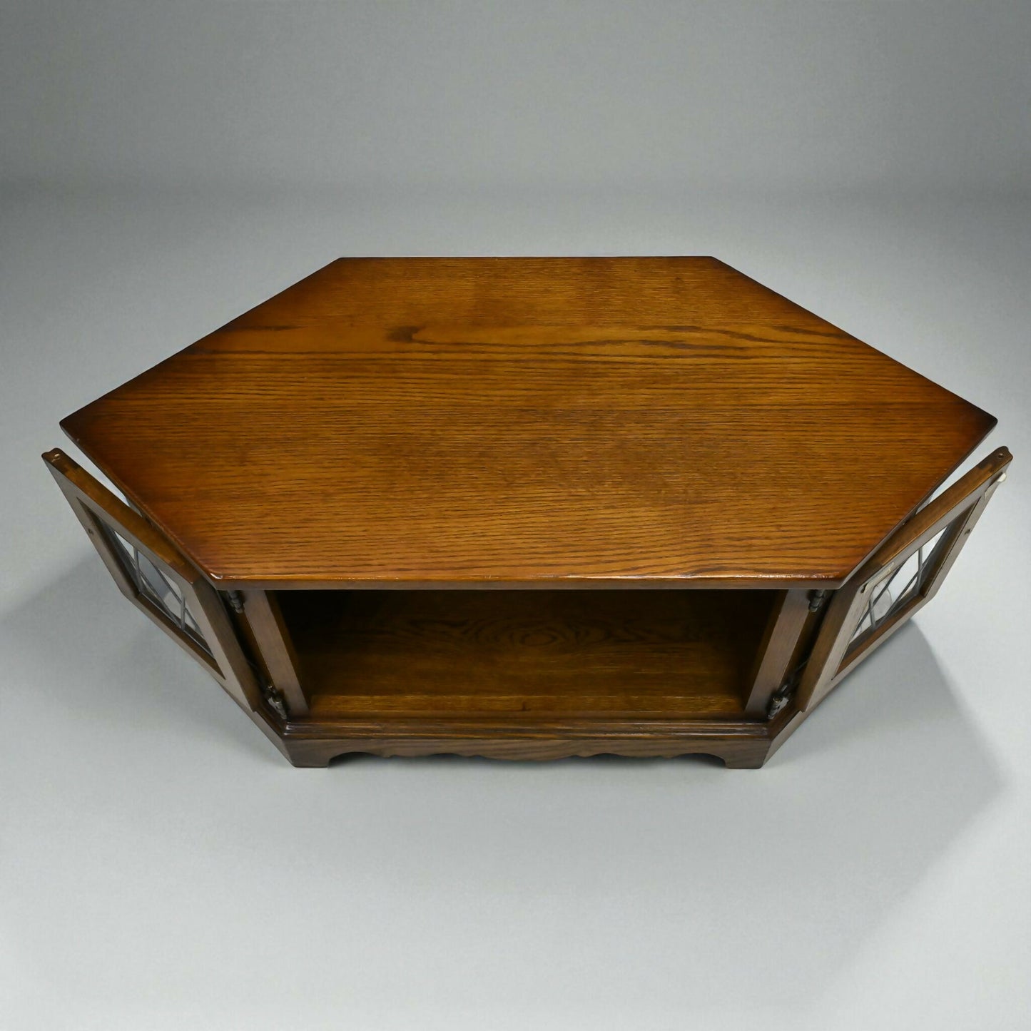 Old Charm TV Stand Corner Video Cabinet "Light Oak" #2084 FREE UK Delivery*. SBR10954/1809E