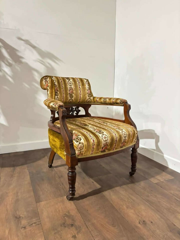 Edwardian Upholstered Walnut Tub Chair