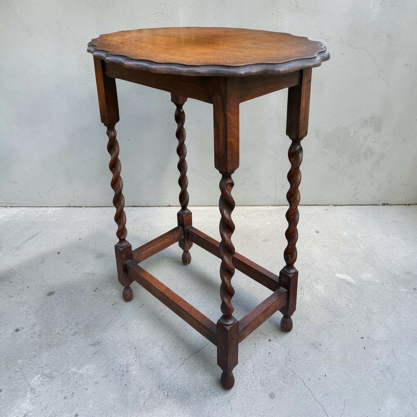 Antique Oak Barley Twist side table