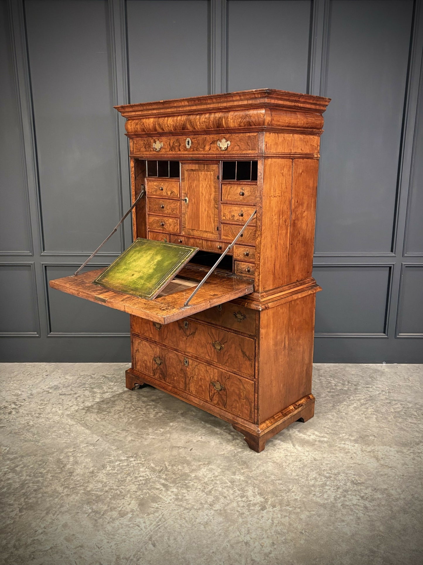 Queen Anne Walnut Secretaire Chest / Escritoire