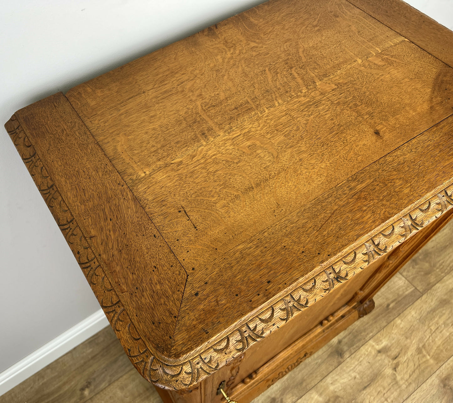 Cabinet Vintage French Style Oak Sideboard with Carved Cupboard LOT 6248