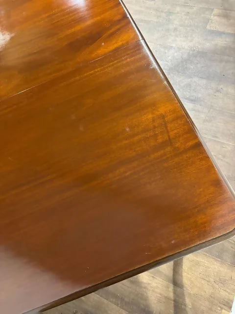 Edwardian Mahogany Wind-Out Extending Dining Table