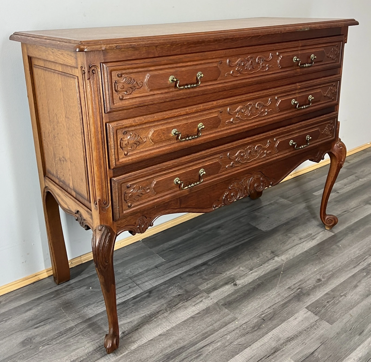 Chest of Drawers Vintage French Louis XVI Carved 3 Drawers Oak Cabinet LOT 24395