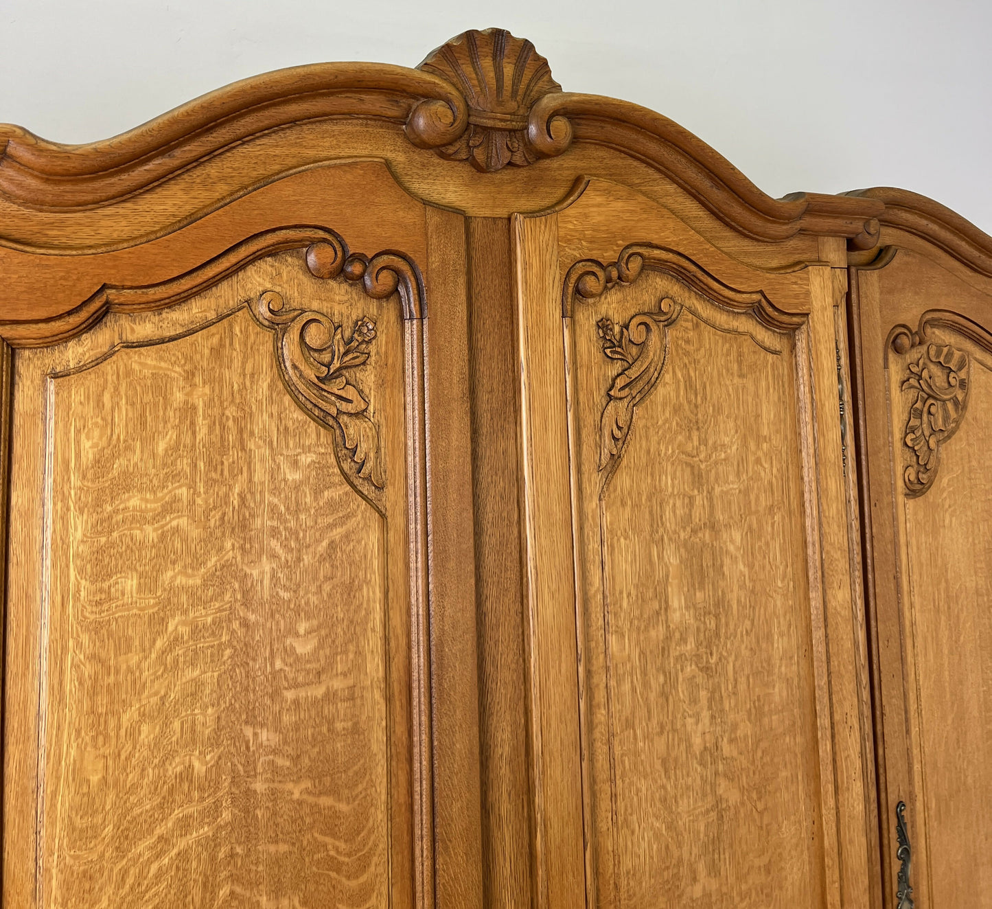 Wardrobe Vintage French Louis XVI Style Oak Four Door Carved Armoire LOT 6400