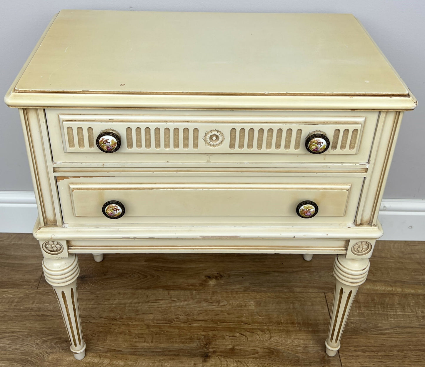 Pair of Bedside Tables Vintage French Shabby Chic Nightstands Cabinets LOT 6228