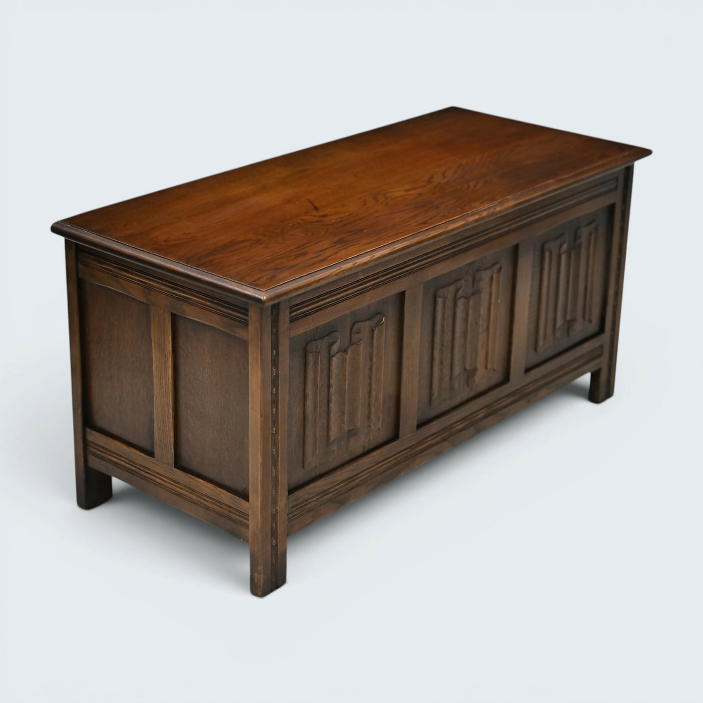 Oak Blanket Box /Chest Coffee Table Linenfold Front Lift Up Top FREE UK Delivery