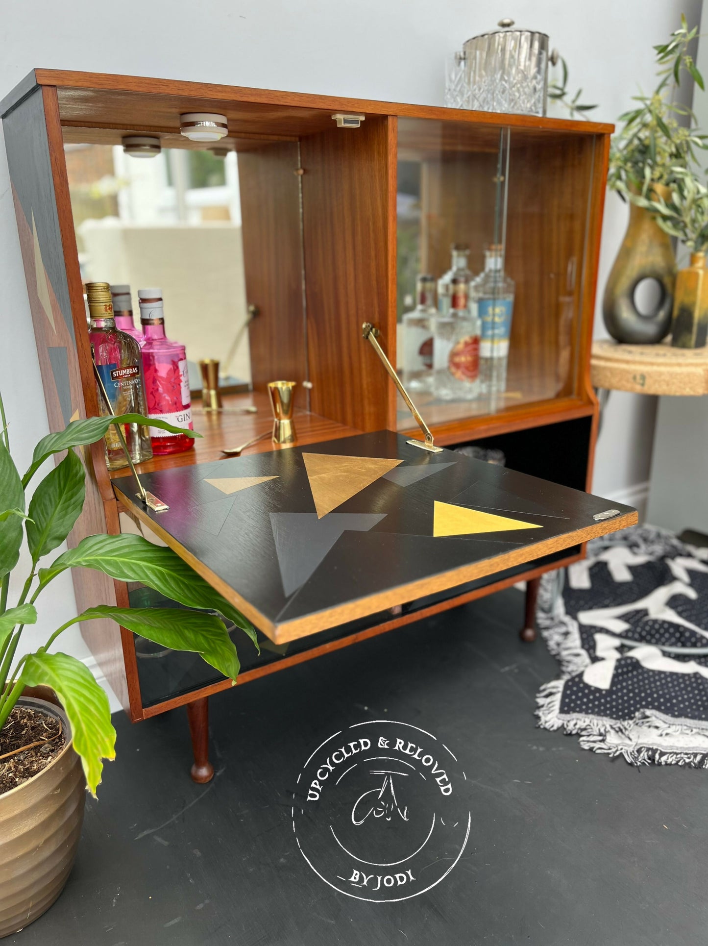 MCM Cocktail drinks cabinet in black and gold geometric retro pattern