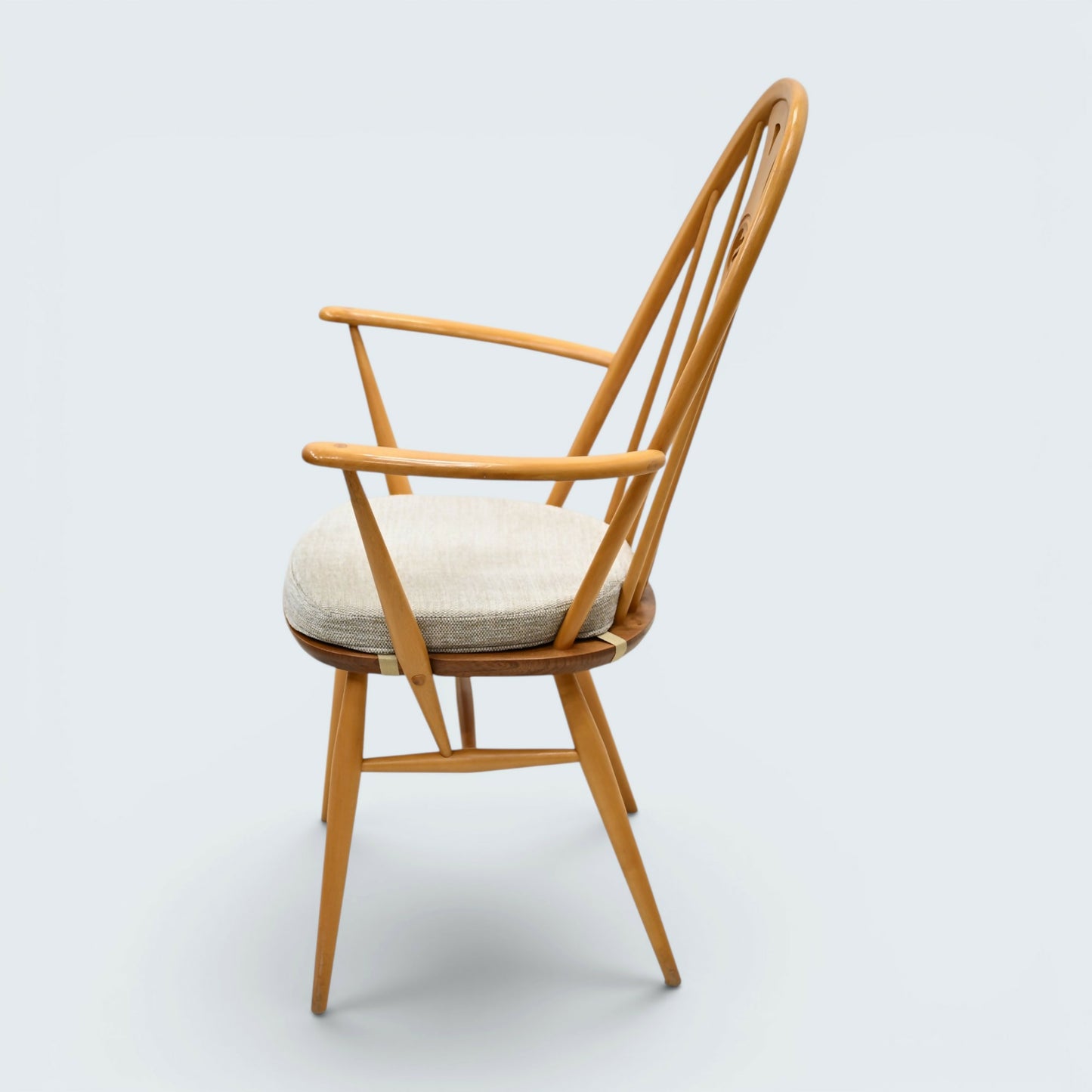 4 Ercol Swan Bow Back Dining Chairs Windsor Bow Light Finish FREE UK Delivery*