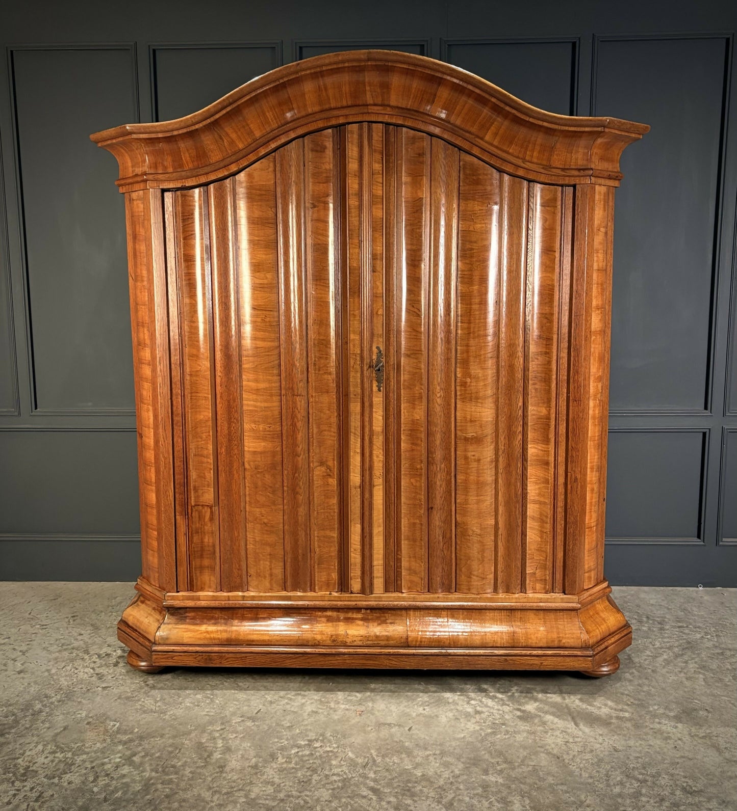 Large Continental Oak & Walnut Art Deco Wardrobe