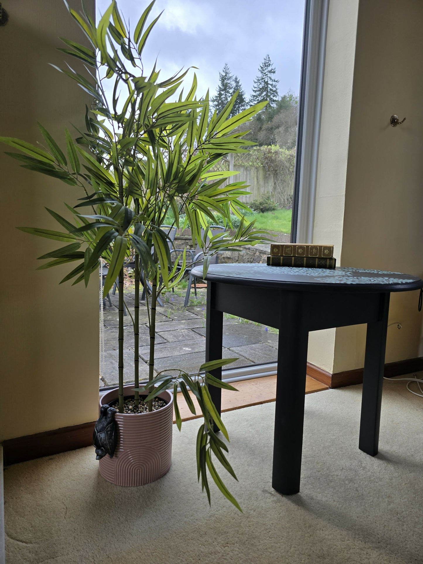 Side/End Table