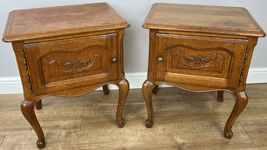 Pair of Bedside Tables Vintage French Louis Oak Nightstands Cabinets LOT 6211