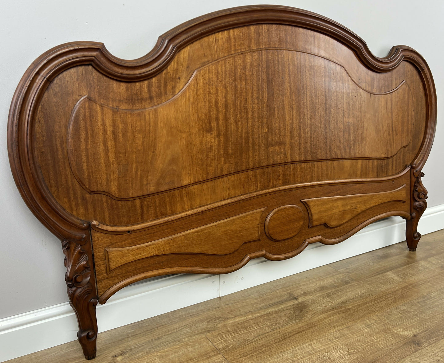 Footboard Antique French Style Walnut Double Bed Carved Footboard LOT 6447