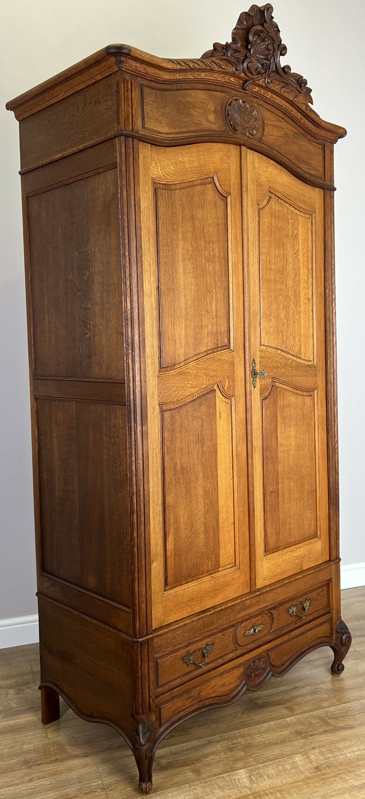 Wardrobe Antique French Style Oak Two Door Storage Carved Armoire LOT 6510