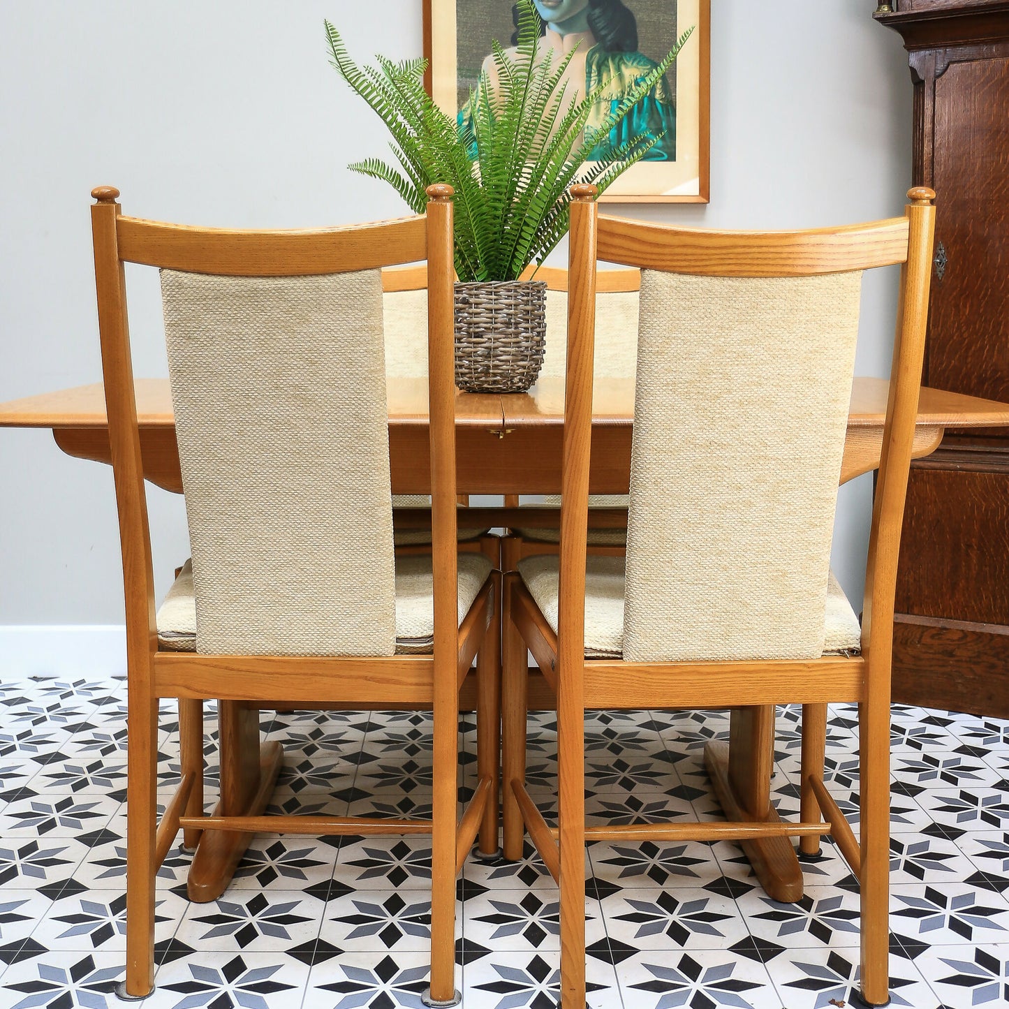 Ercol Windsor Large Extending Dining Table and Four Windsor Penn Chairs