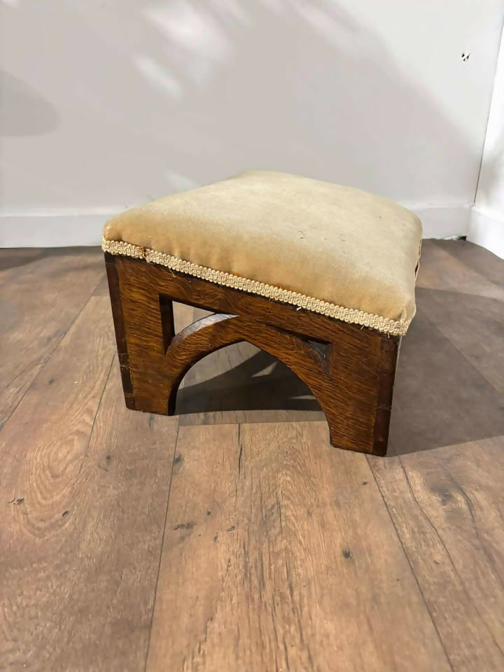 Early 19th Century Ecclesiastical Oak Framed Kneeling Stool