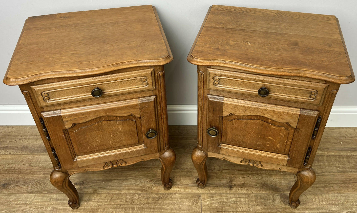 Pair of Bedside Tables Vintage French Louis Oak Nightstands Cabinets LOT 6296