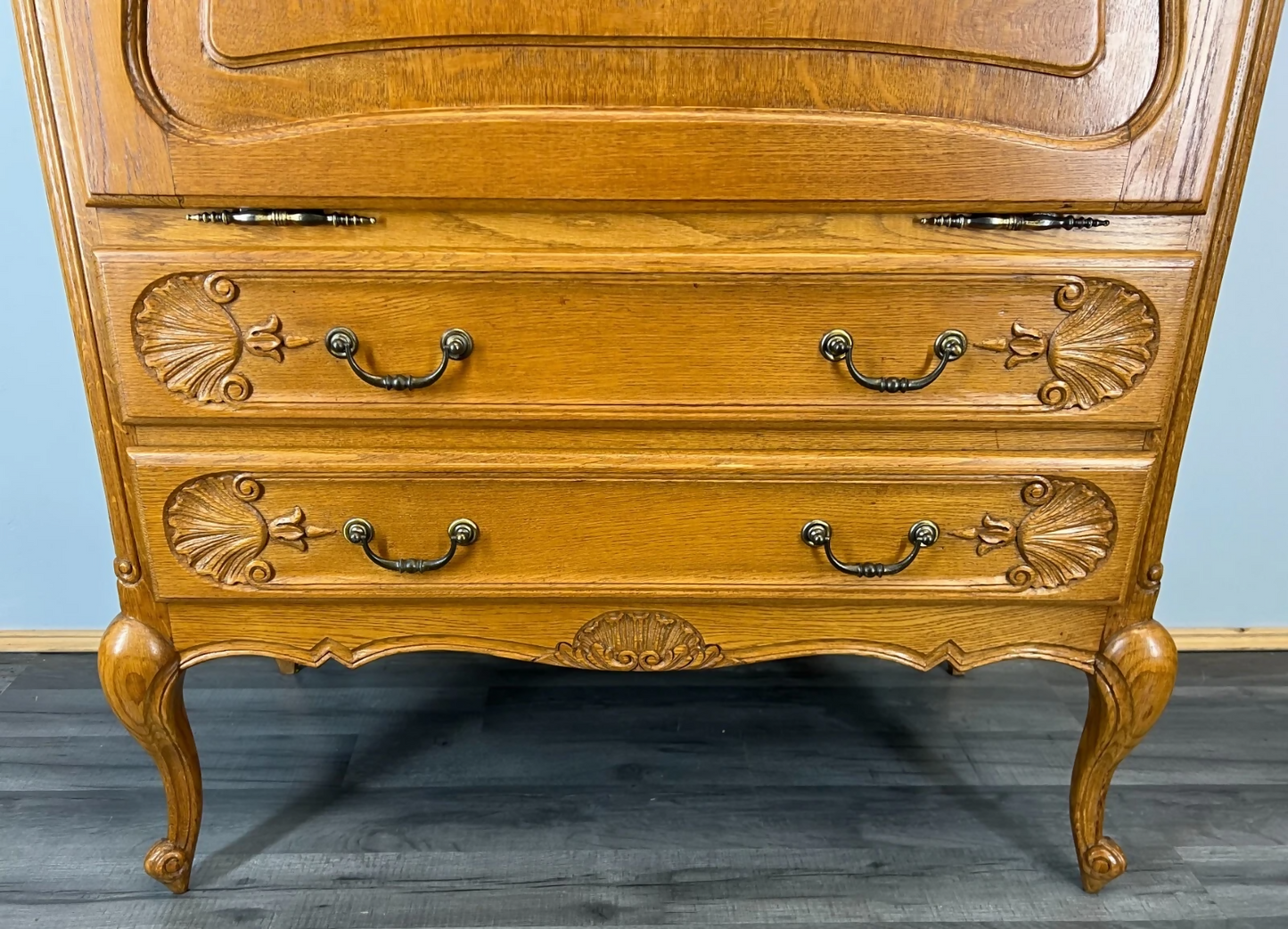 Cabinet Vintage French Louis XIV Style Bureau Sideboard Carved Cupboard LOT 3551