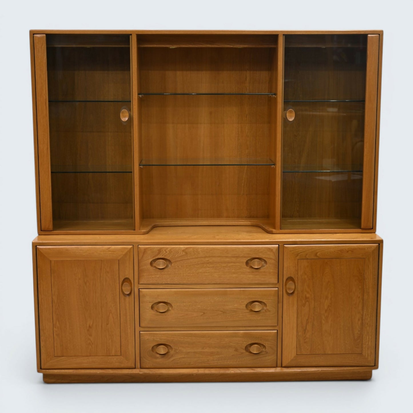 Ercol Windsor Sideboard Display Cabinet Top Light Finish VGC FREE UK Delivery*
