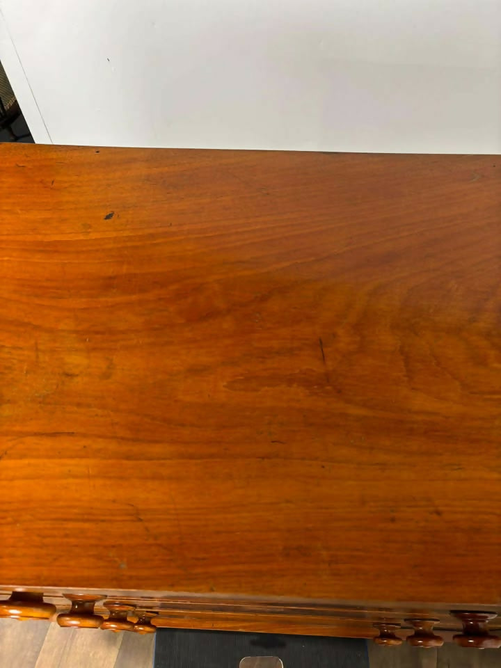 Victorian Flame Mahogany Chest of Drawers