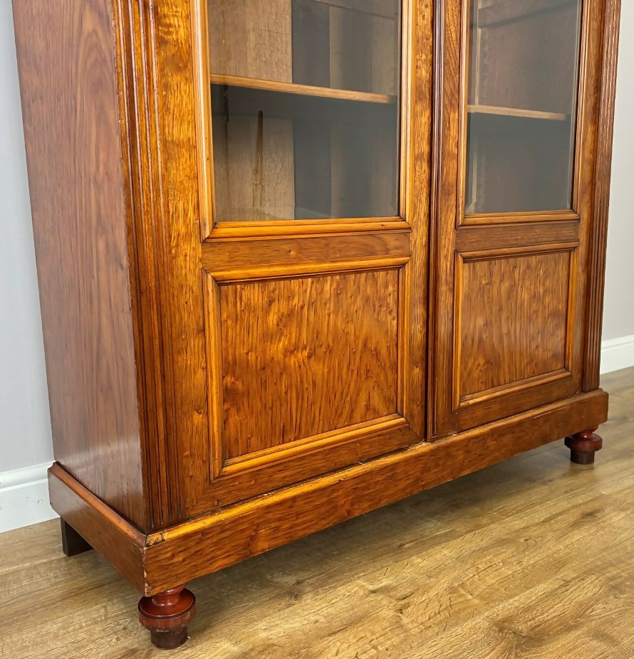 Bookcase Antique French Style Glazed Display Cabinet Walnut Sideboard LOT 6521