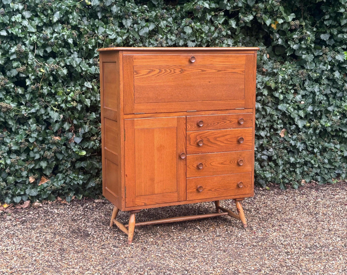 Vintage 1950's Ercol 330 Serving Drinks Cocktail Cabinet