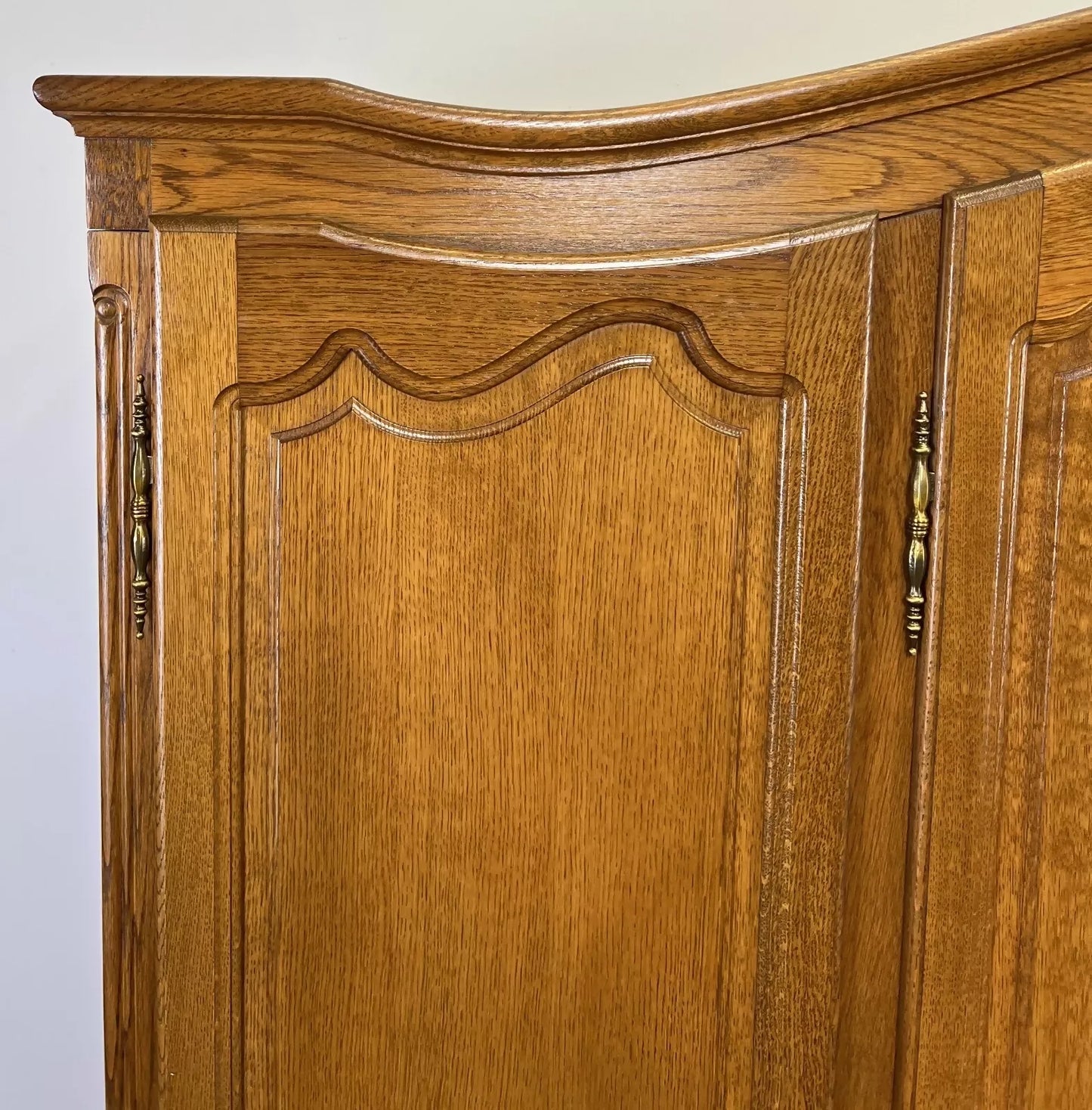 Wardrobe Vintage French Louis XVI Style Oak Four Door Carved Armoire LOT 4824