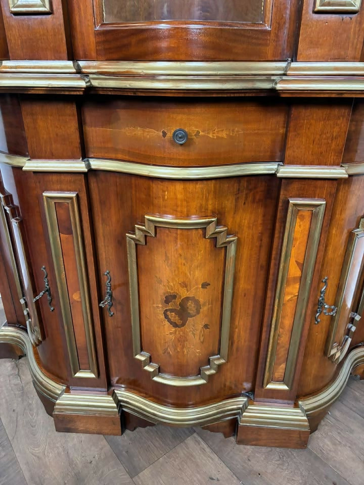 Serpentine Display Cabinet with Italian Marquetry – Glazed Top & Cupboard Base
