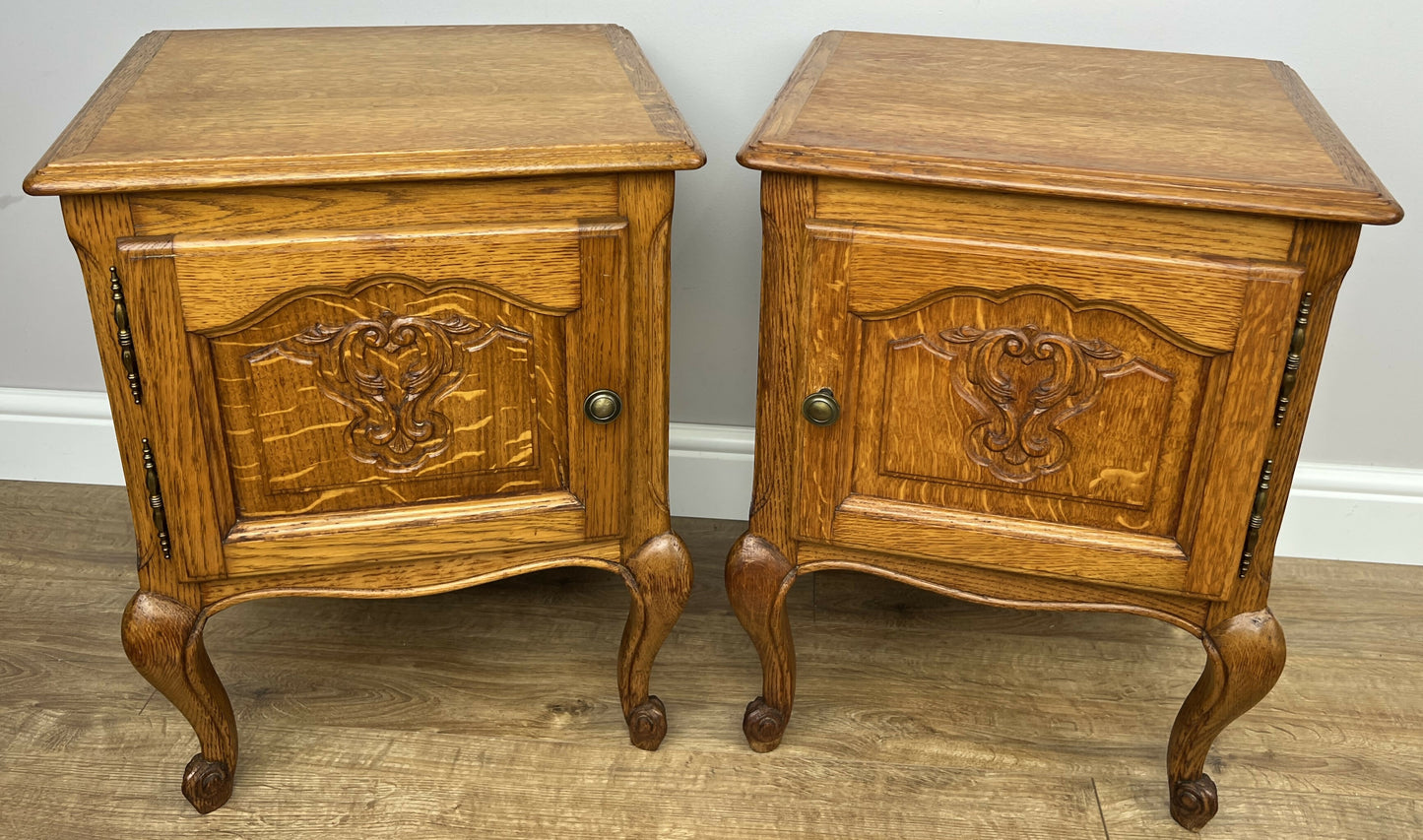 Pair of Bedside Tables Vintage French Louis Oak Nightstands Cabinets LOT 6308