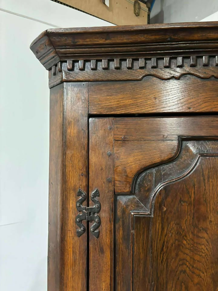 George III Oak Freestanding Corner Cupboard