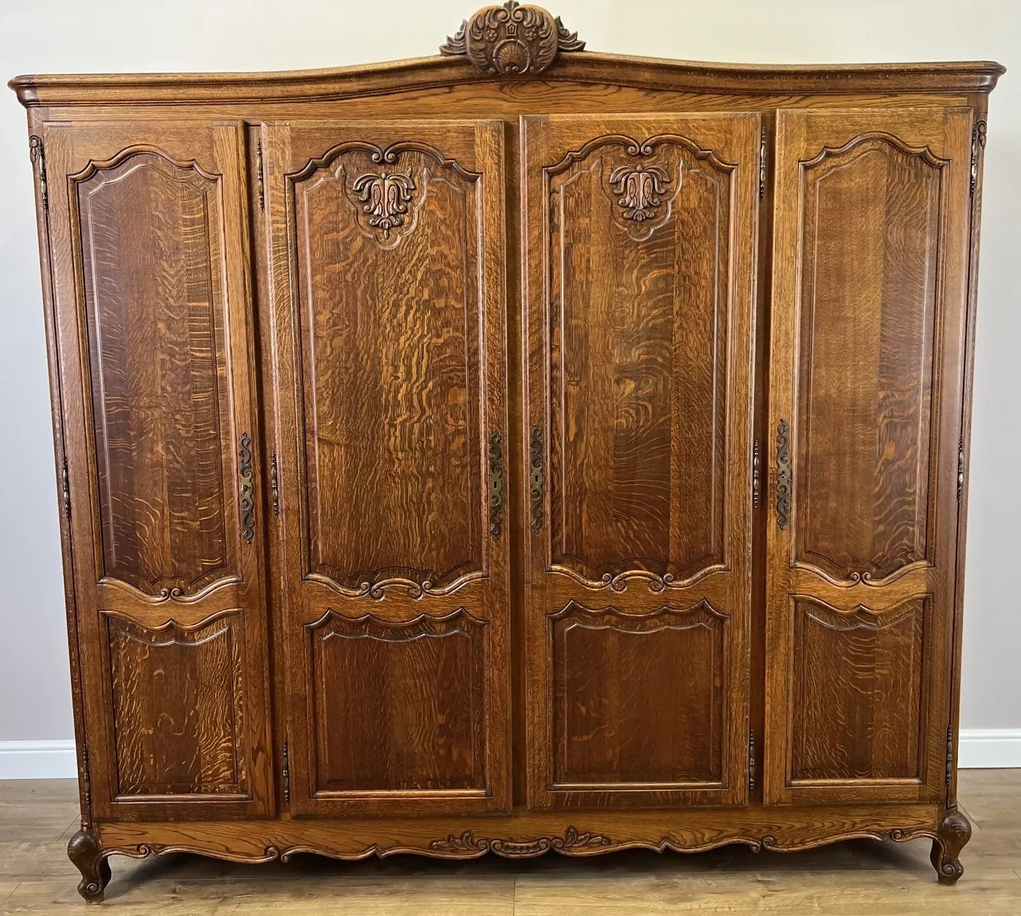 Wardrobe Vintage French Louis XVI Style Oak Four Door Carved Armoire LOT 4827