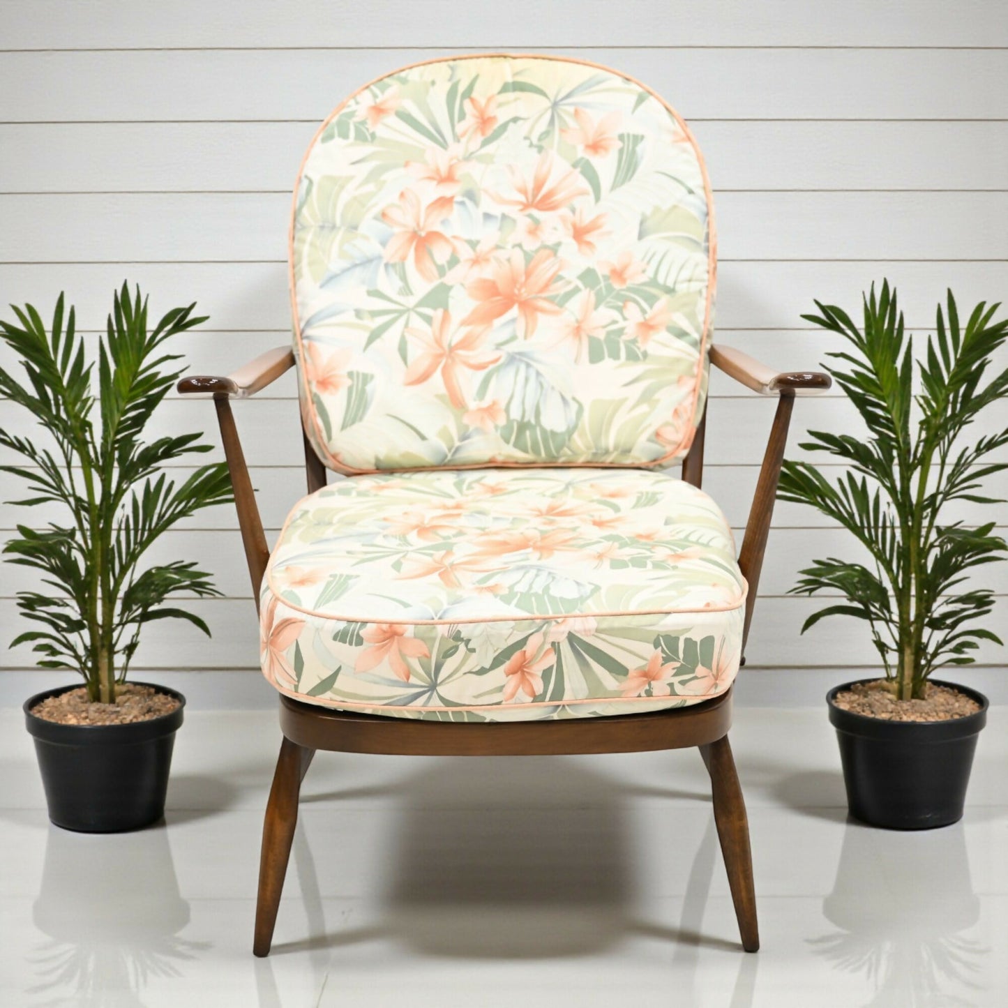 Ercol Windsor Easy Chair Model 203 1970s Gold Label Good Webbing FREE Delivery