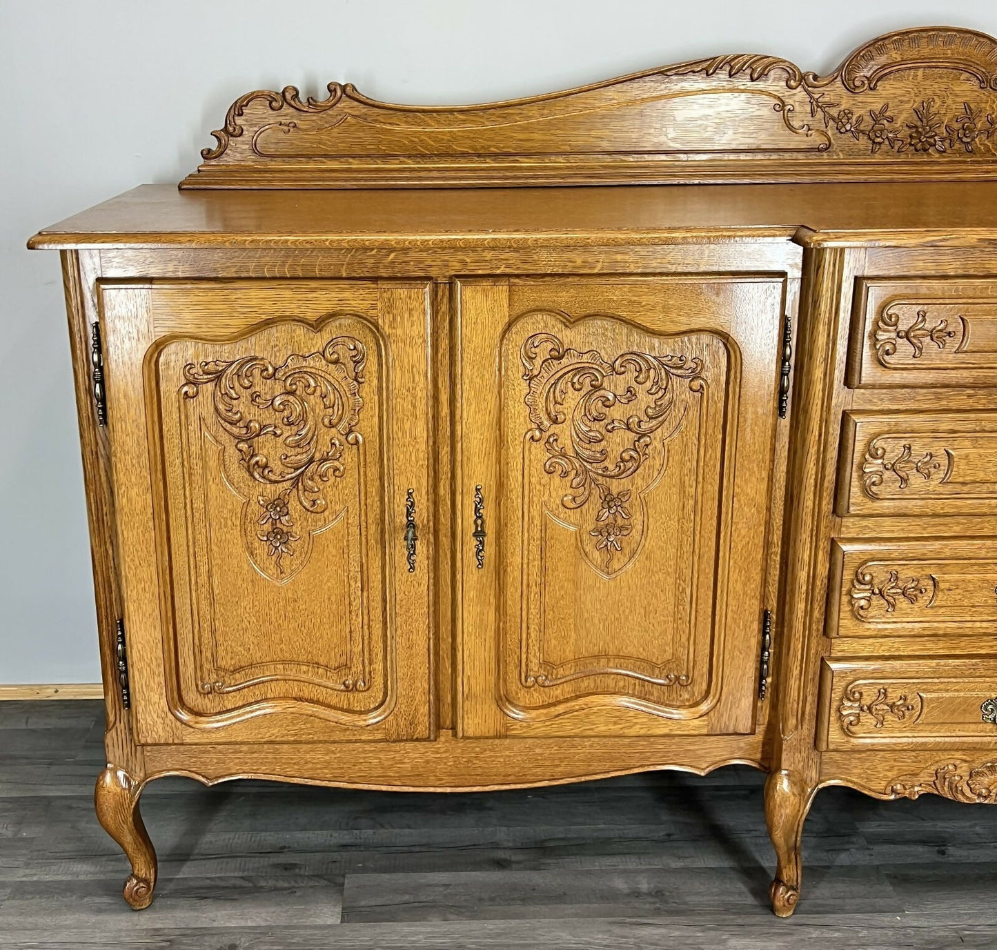 Sideboard Vintage French Louis XVI Style Oak Carved 4 Drawers Cabinet LOT 4075