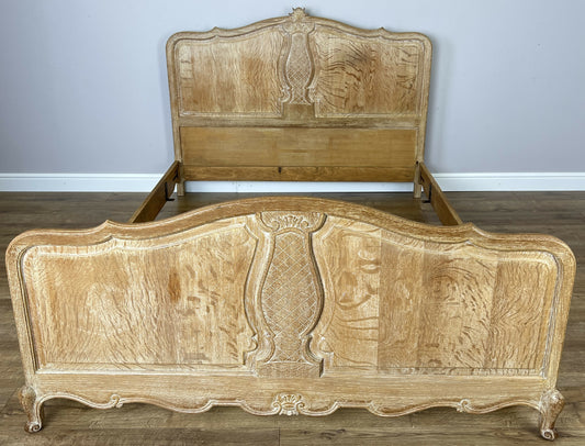 Bed Vintage French Louis XVI Oak King Size Bed Frame Carved Headboard LOT 6372