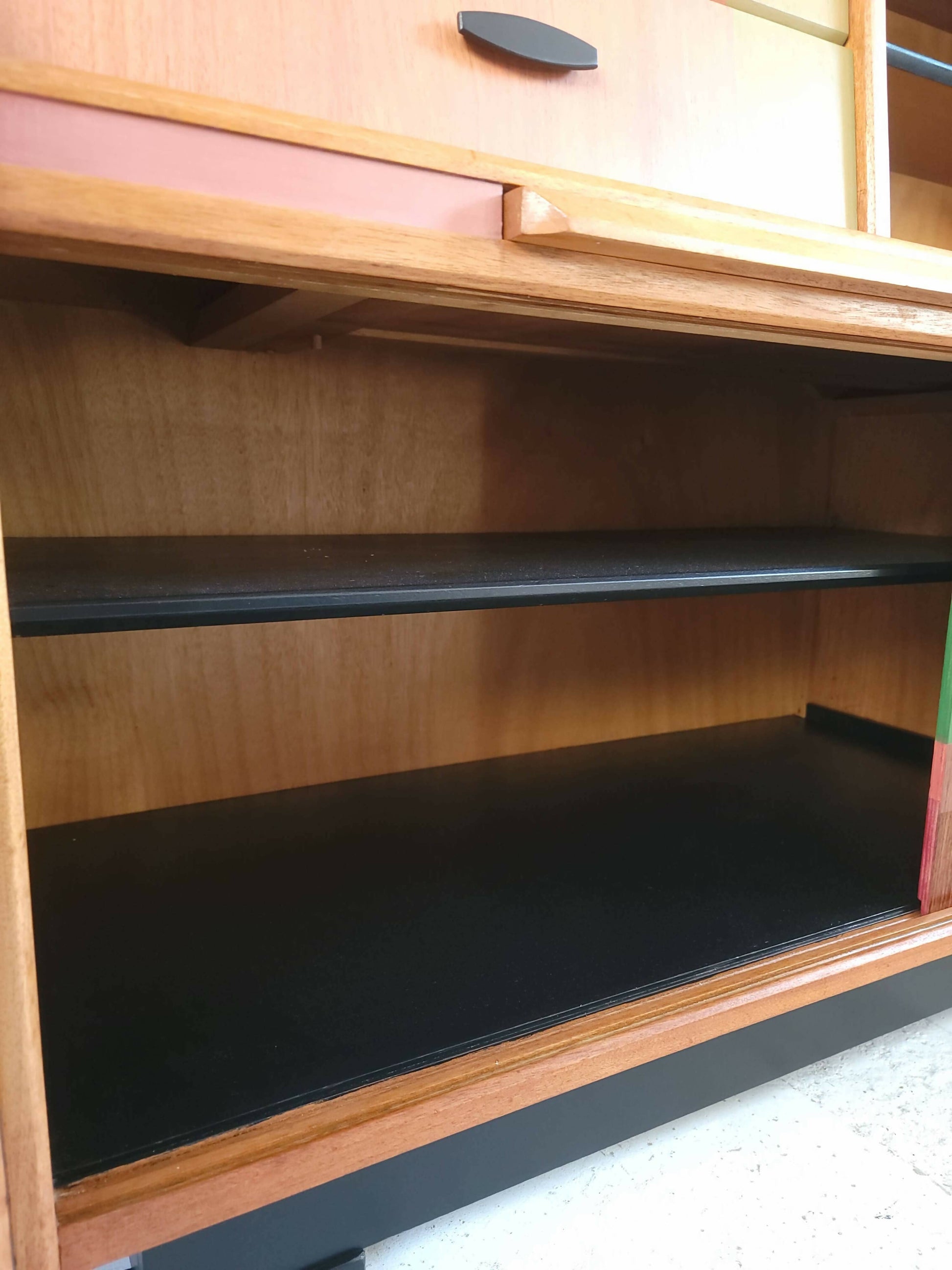 Sideboard inside top shelves-orange otter