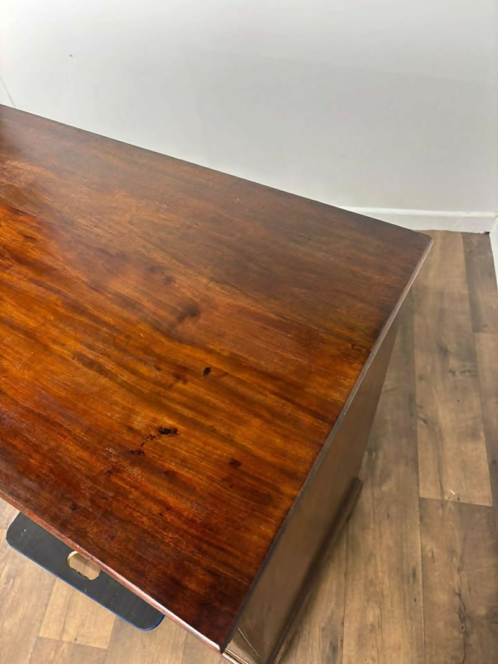 Victorian Mahogany Chest of Drawers