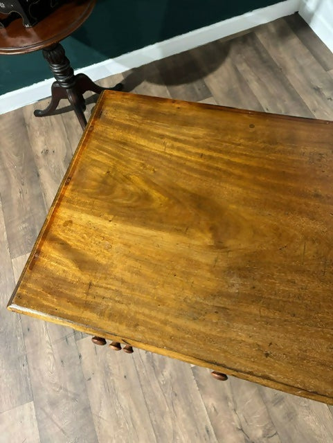 Vintage Mahogany Desk0