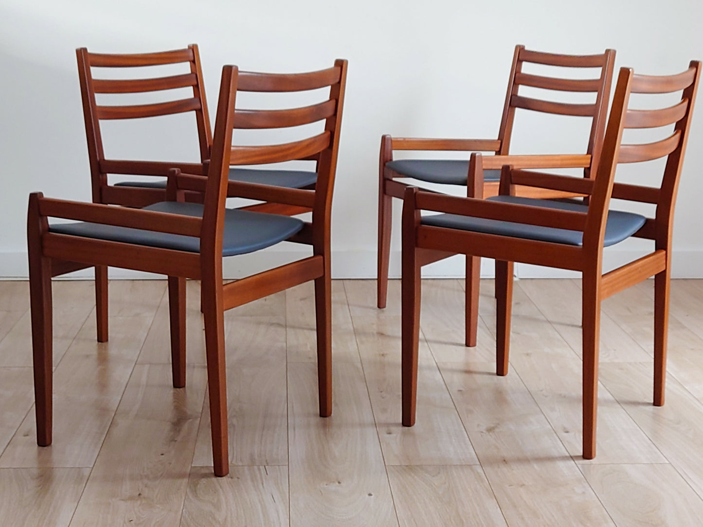 Mid century retro dining chairs by Meredew