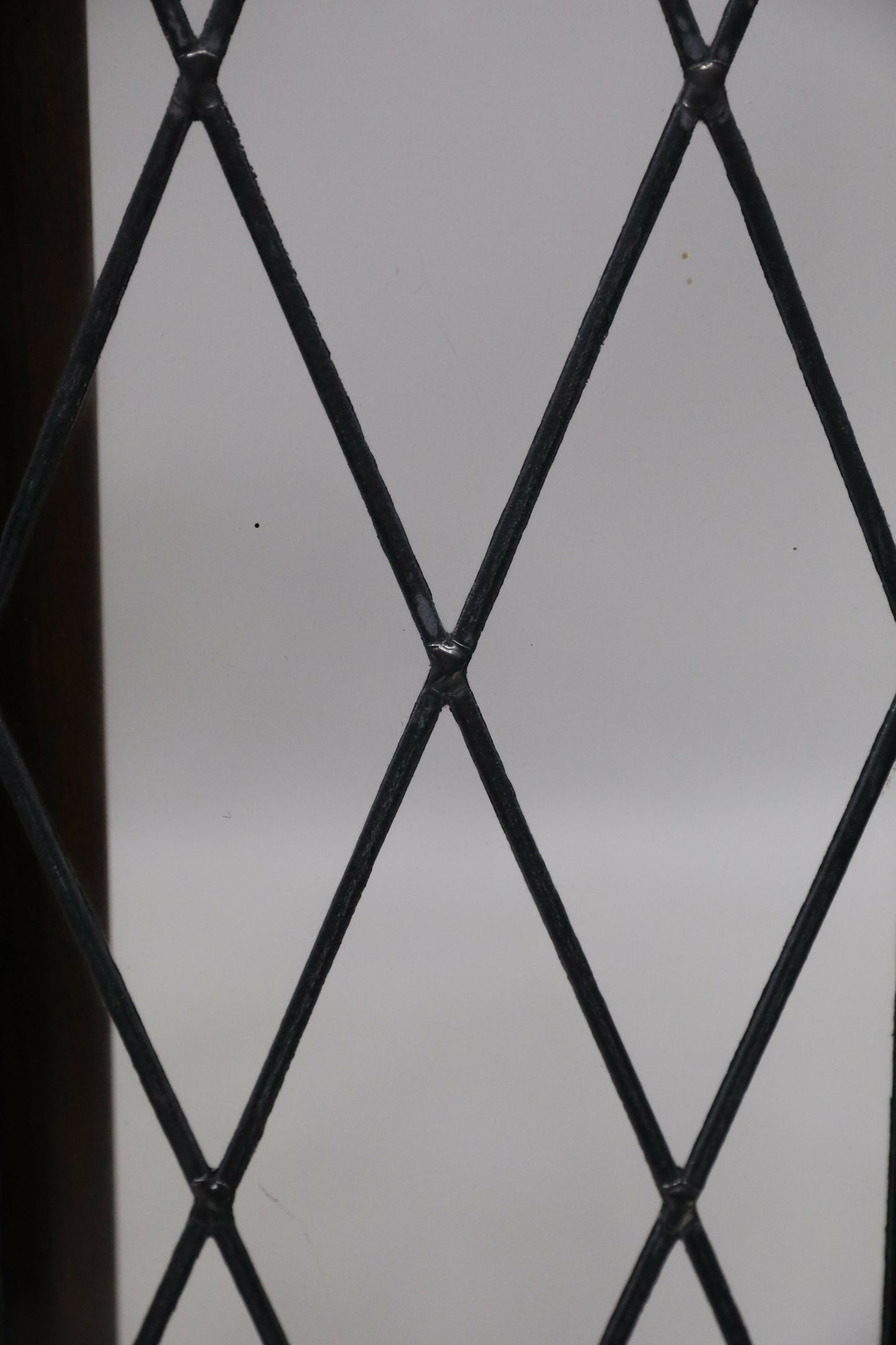 Old Charm Oak Hanging Corner Display Cabinet Tudor Brown #1914 FREE UK Delivery. SBR9573/1909D