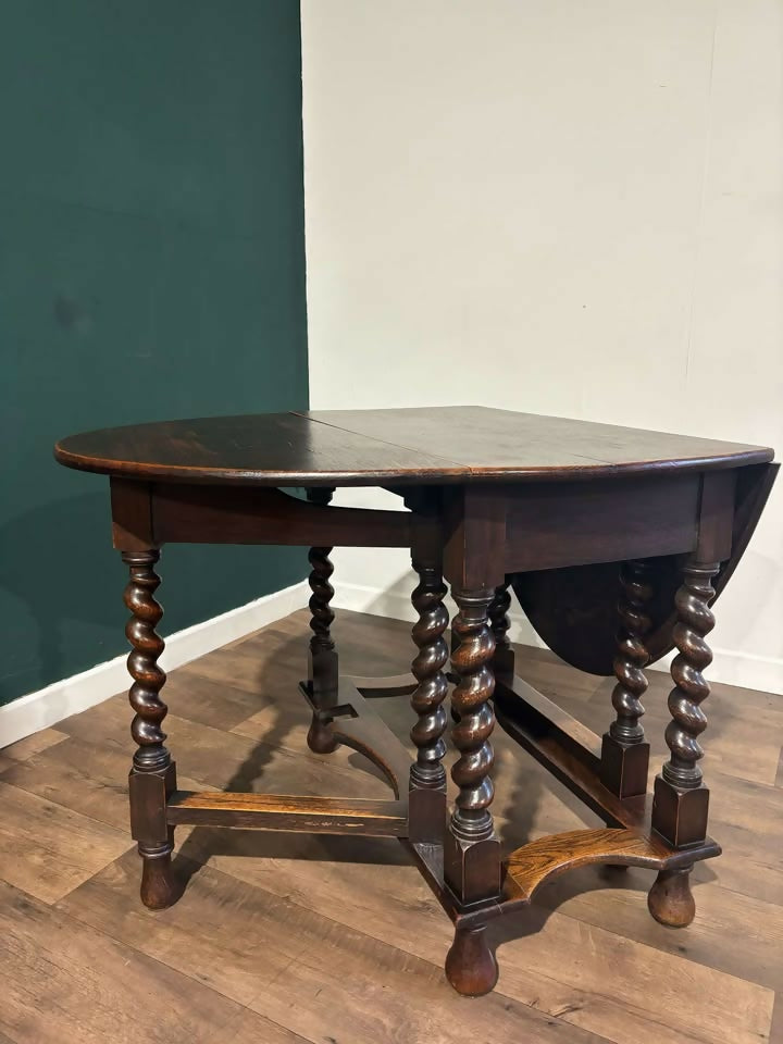 Vintage Dark Oak Gateleg Table 4