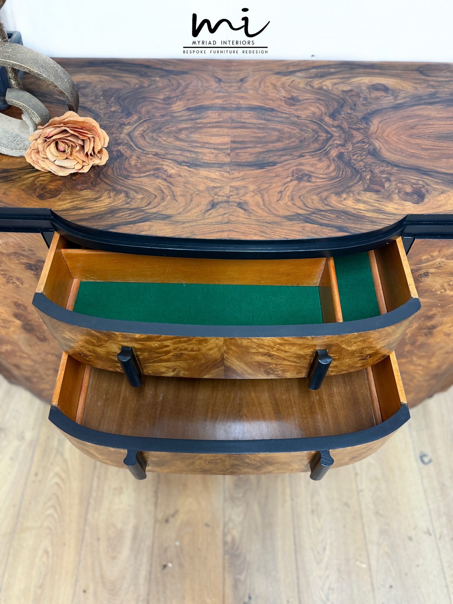 Refinished Art Deco Burl Walnut and Black Sideboard, drinks cabinet, 1930s, buffet
