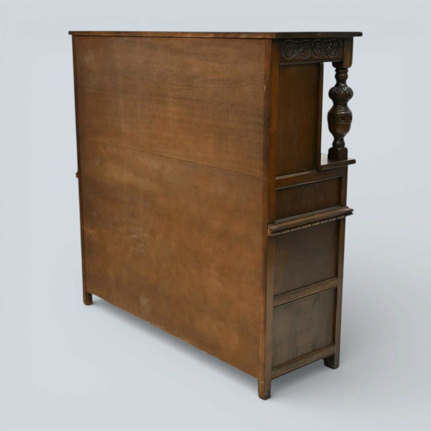 Old Charm Gothic Court Cupboard Buffett Sideboard Light Oak FREE UK Delivery.