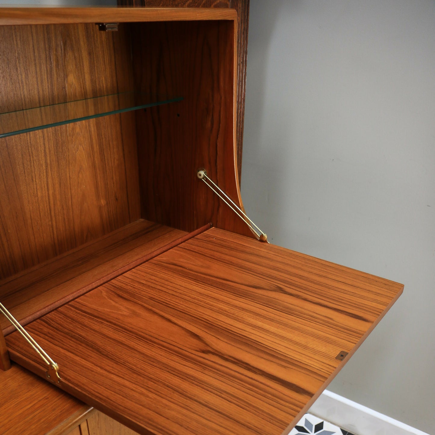 G Plan Fresco Sideboard Highboard in Teak 1975 with Drinks Cabinet