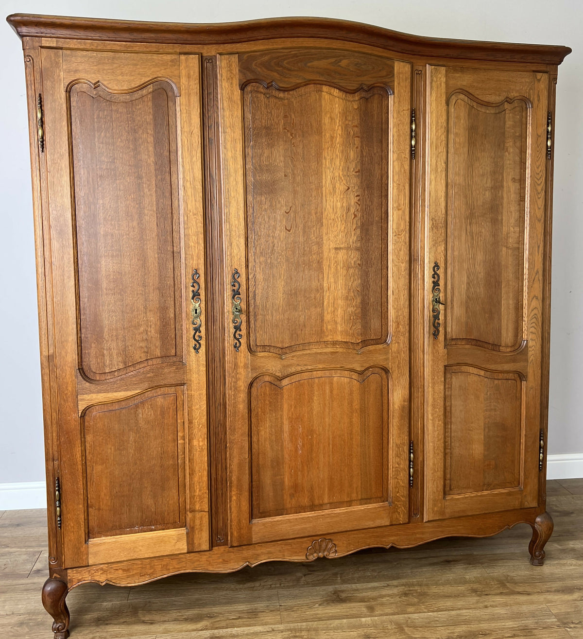 Wardrobe Vintage French Louis XVI Style Oak Three Door Carved Armoire LOT 6508