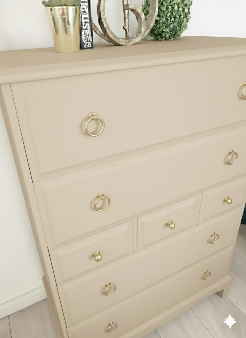 Stag minstrel tallboy in beige