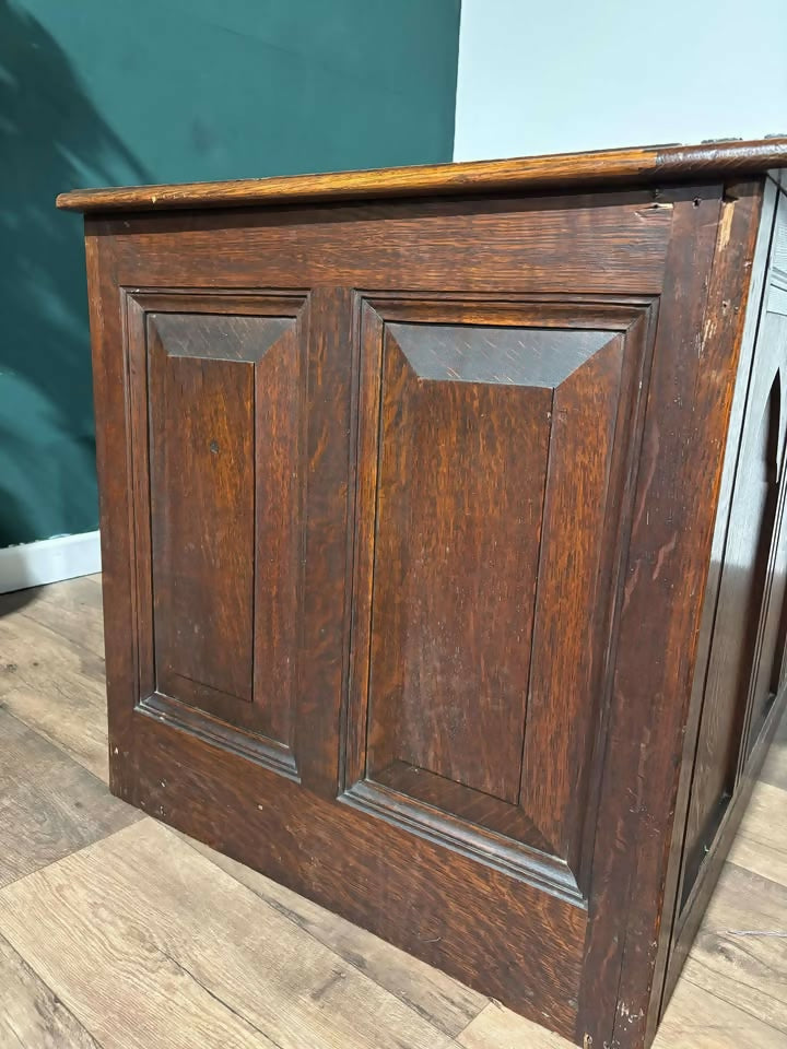 Large Antique Carved Oak Blanket Box8