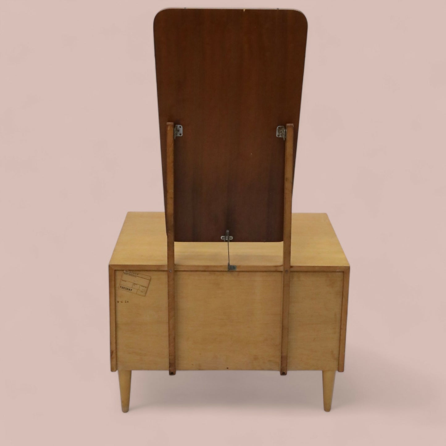 Meredew Retro Dressing Chest Shaped Adjustable Mirrors FREE Nationwide Delivery. SBR9616/0210D