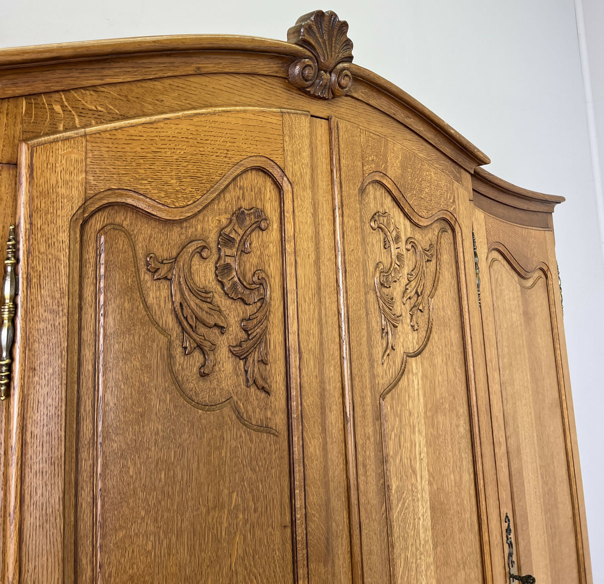 Wardrobe Vintage French Louis XVI Style Oak Four Door Carved Armoire LOT 6497