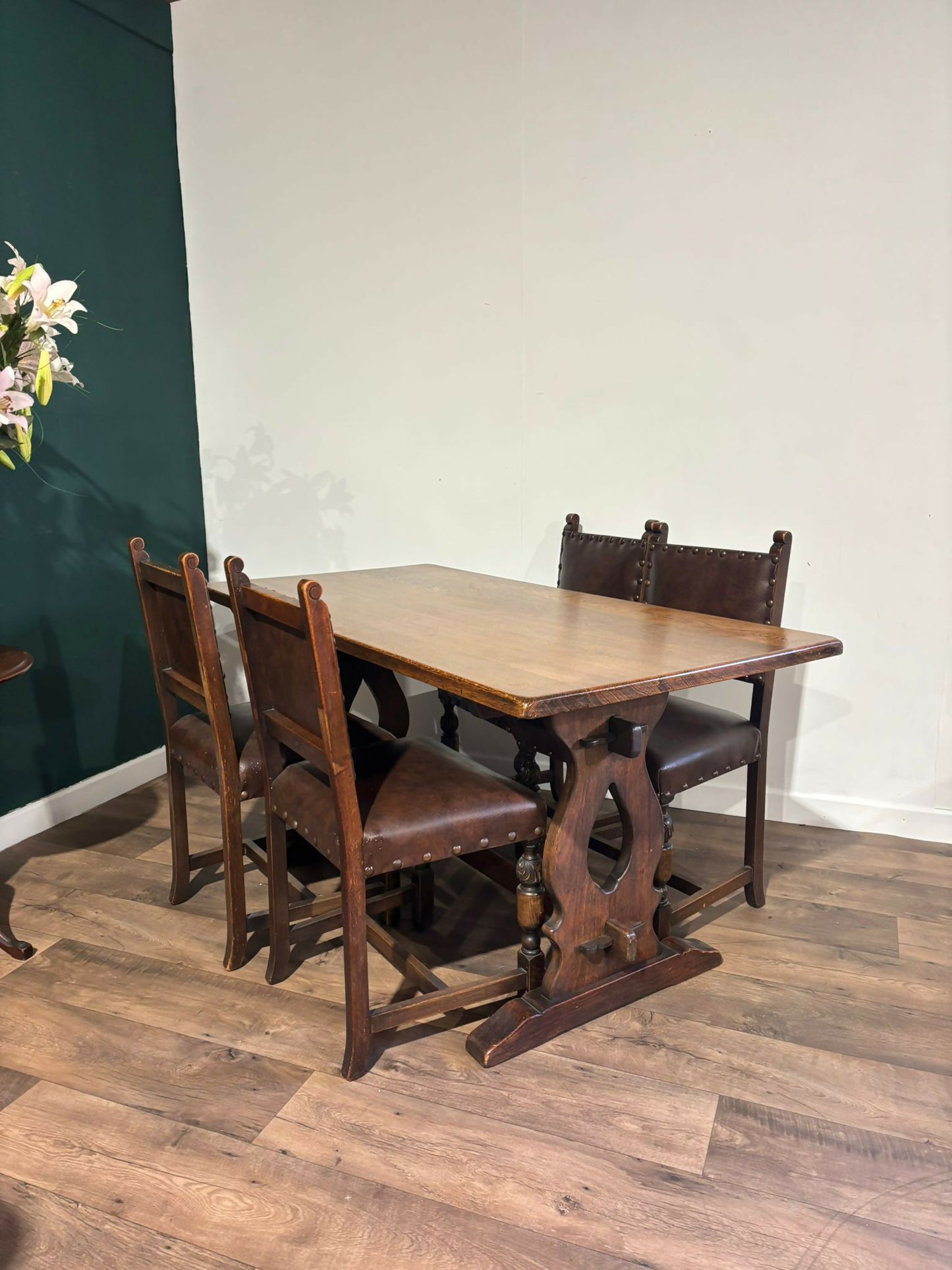 Vintage Refectory Dining Table With Six Chairs00