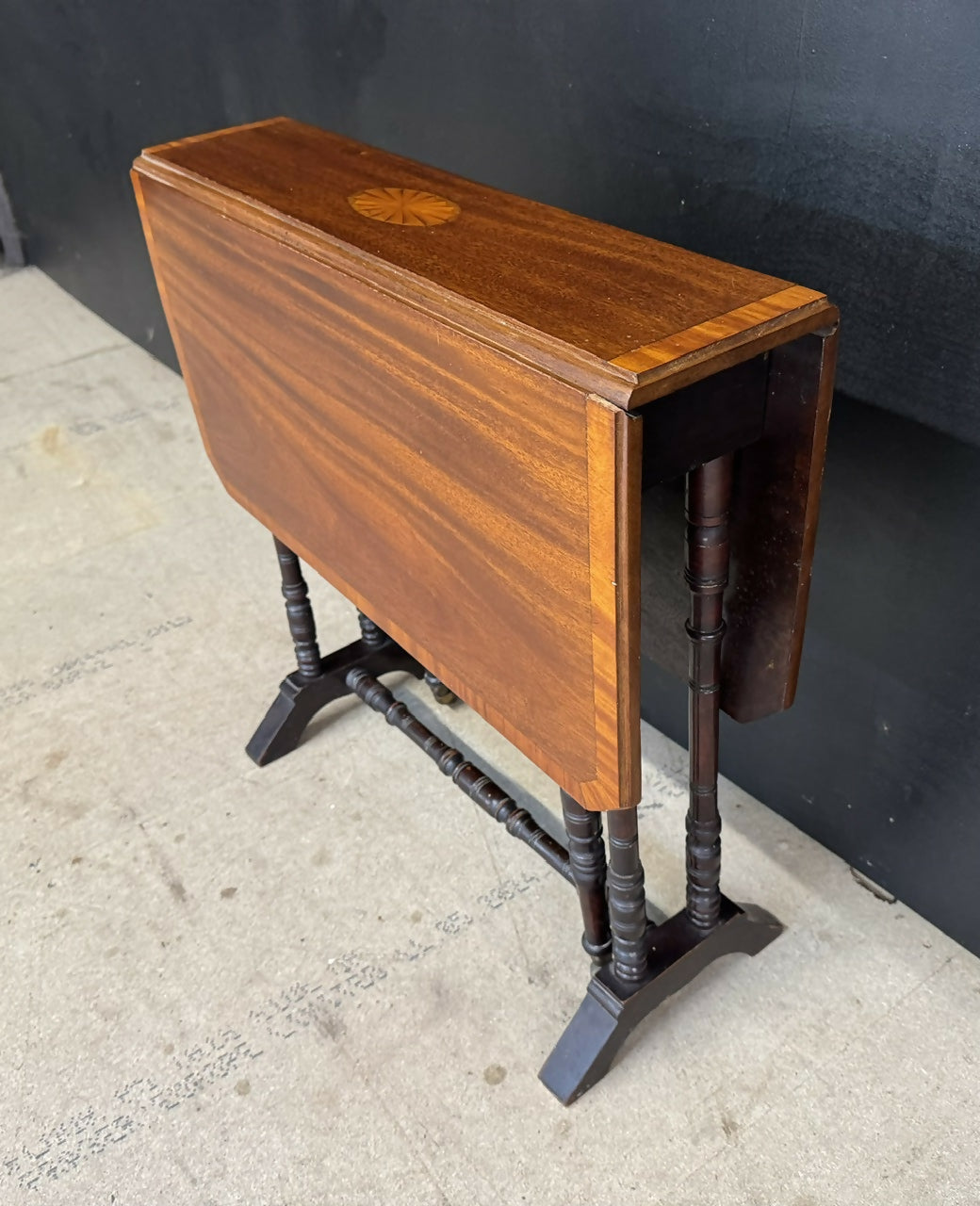 Inlaid Edwardian Sutherland Table